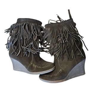 Minnetonka Black Suede Fringe Booties Womens Boho Festival